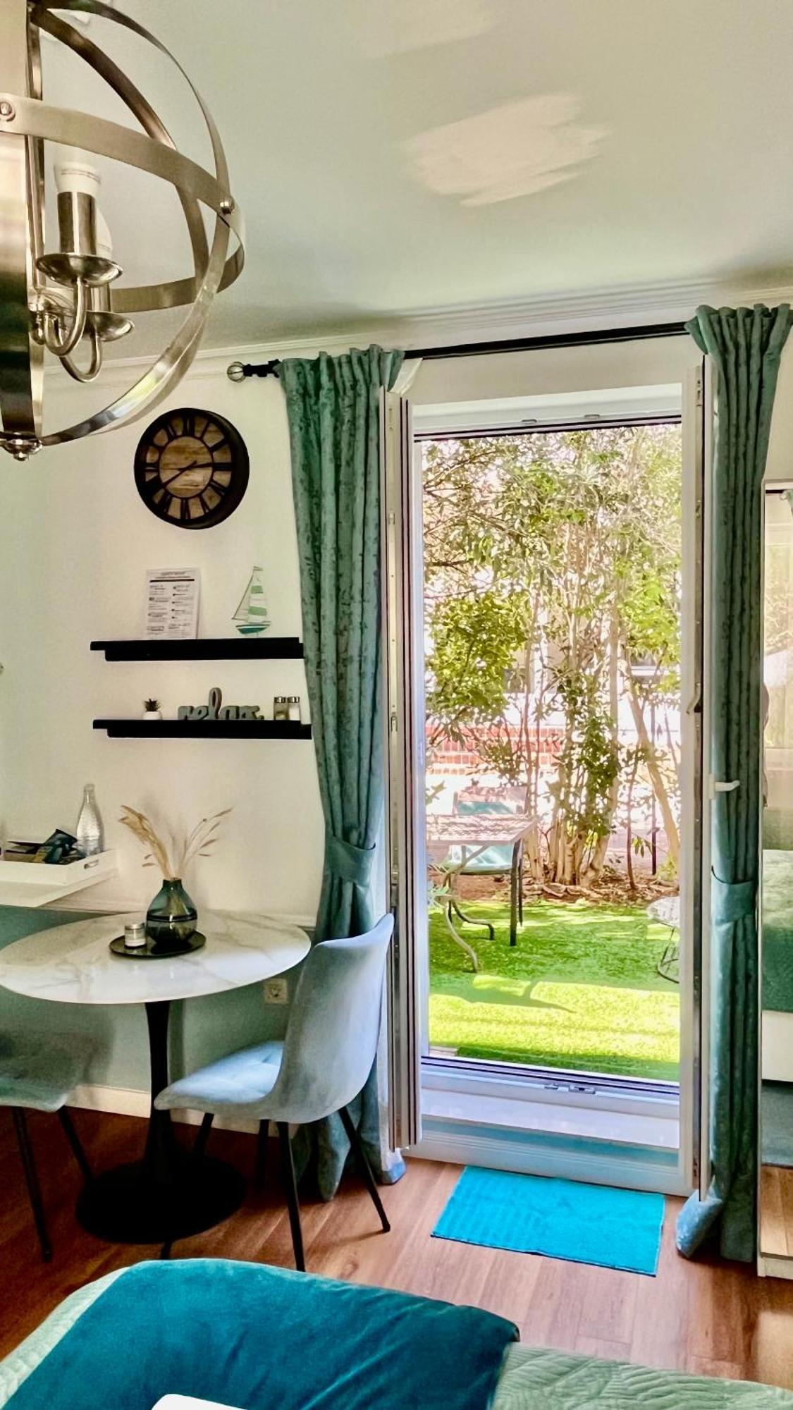 Marcel Center Apartament *